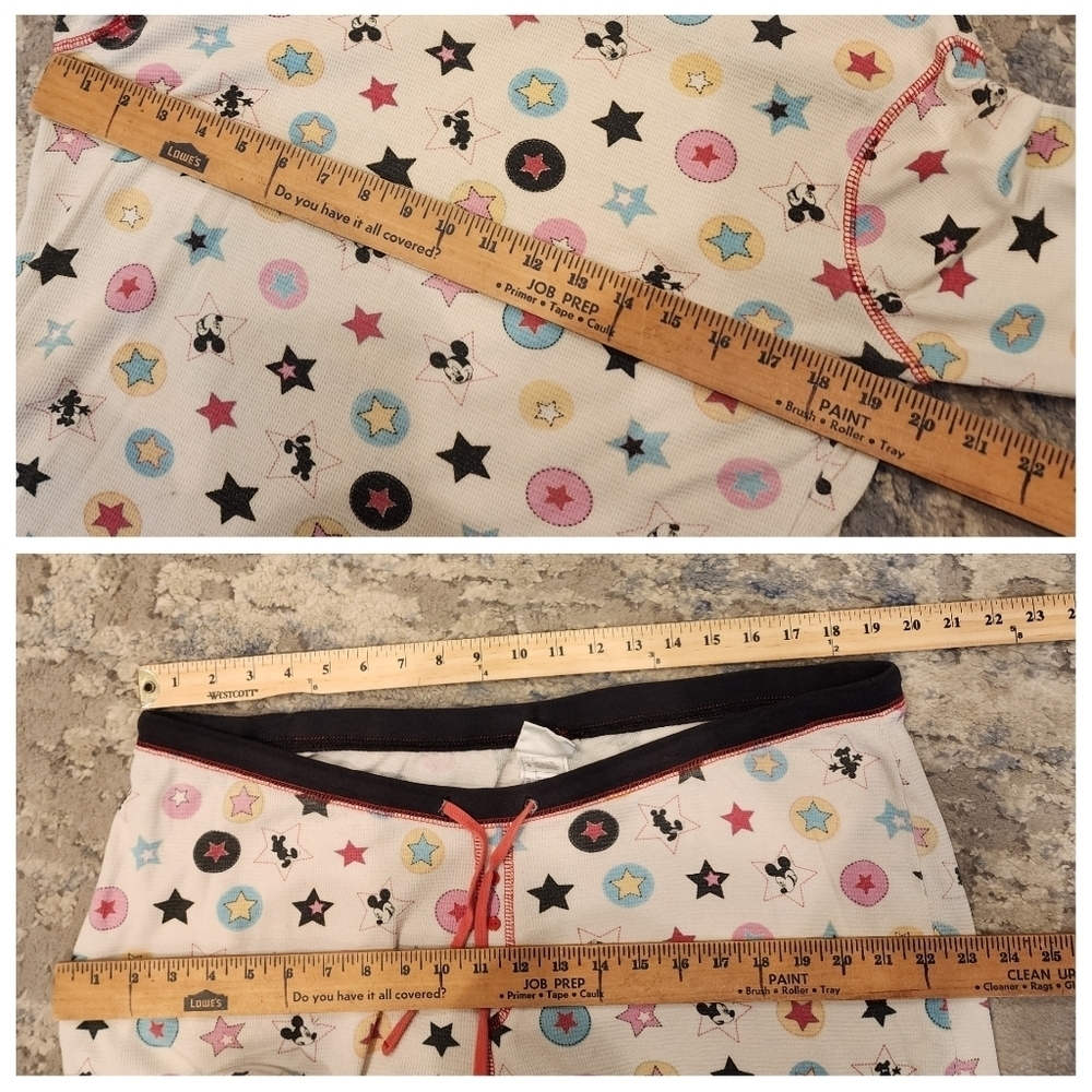 Disney Mickey Mouse Thermal‎ Pajamas Set. Size large. - Picture 16 of 16